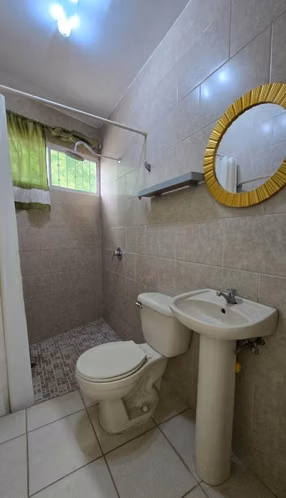 Vendo casa en praderas de sandino