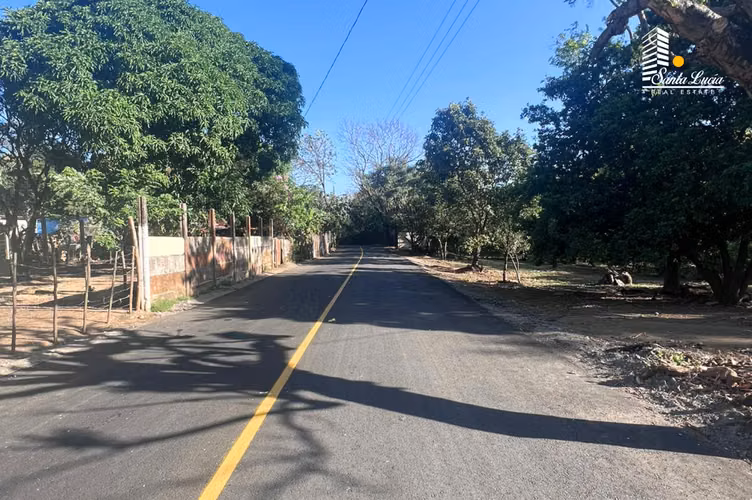 Fabuloso Terreno En la Zona más Exquisita de Santo Domingo - LL - Imagen 2