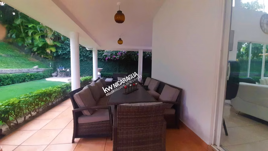 GG -  ¡¡ Venta , casa en Mirador de Santo Domingo !!