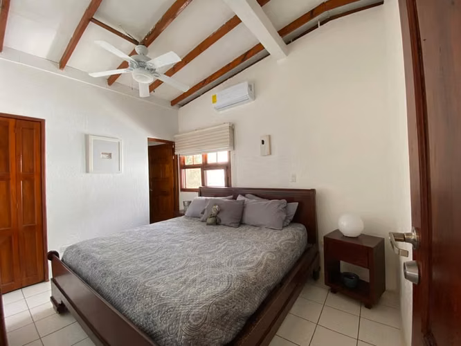 Ganga!!! Casa de Lujo en Venta con Espectacular Vista al Mar – Pochomil