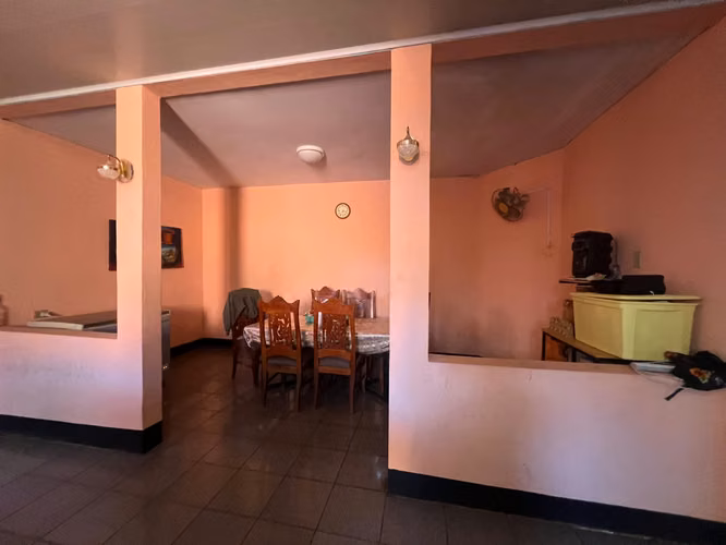 Venta de Propiedad en Barrio Santa Ana