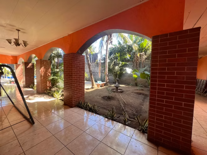 Venta de Propiedad en Barrio Santa Ana