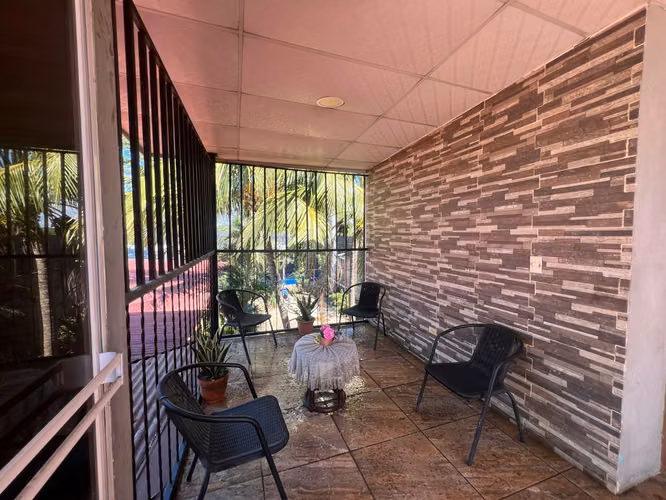 Venta de Propiedad en Barrio Santa Ana