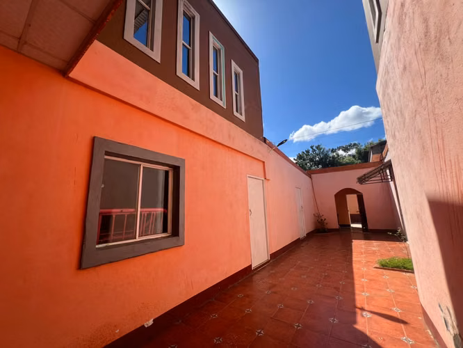 Venta de Propiedad en Barrio Santa Ana