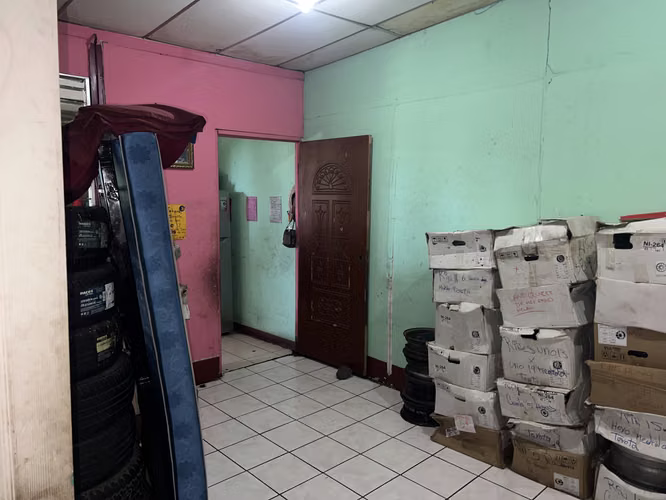Edificio Comercial en Venta en el Mercado Orientalm- Zona Comercial Premium - Imagen 6