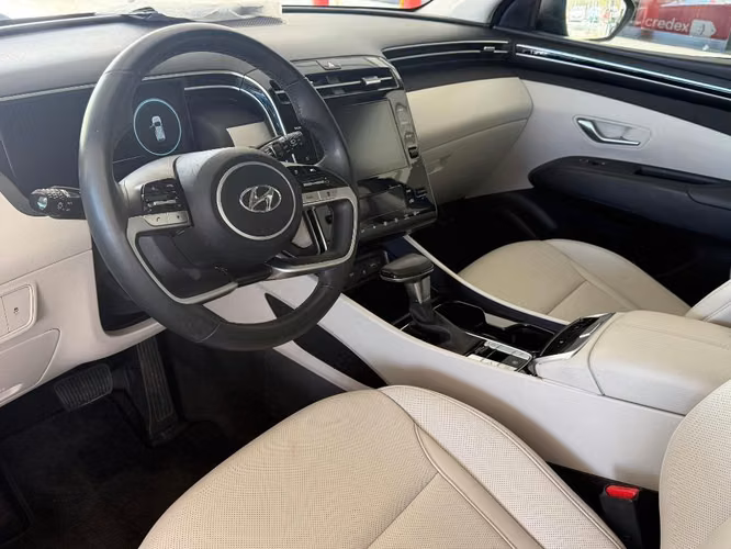 Hyundai Tucson año 2023