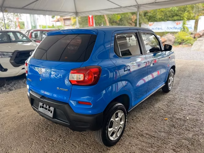Suzuki S-Presso año 2023