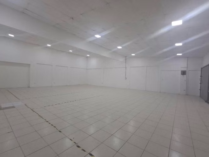 CF.OPORTUNIDAD COMERCIAL ÚNICA EN CIUDAD JARDÍN 