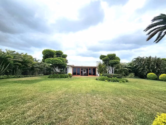 Espectacular casa en venta en Carretera Sur