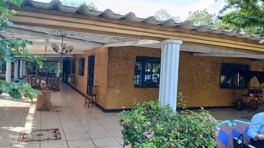 DG-Vendo quinta en Ticuantepe km 15