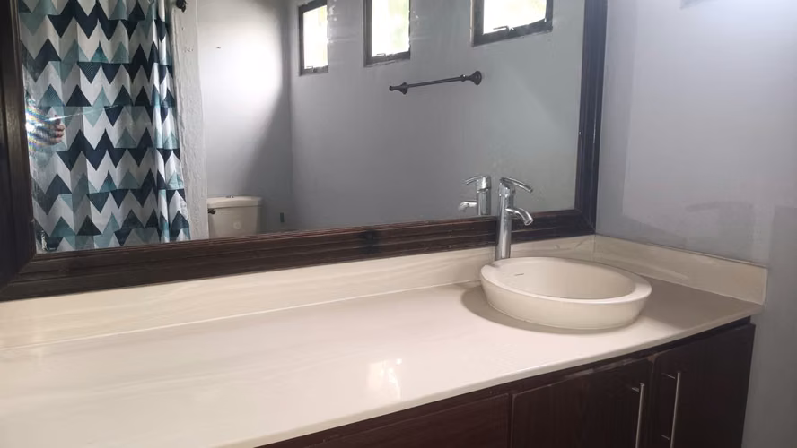 FH- Casa en Renta en Las Colinas - Imagen 5