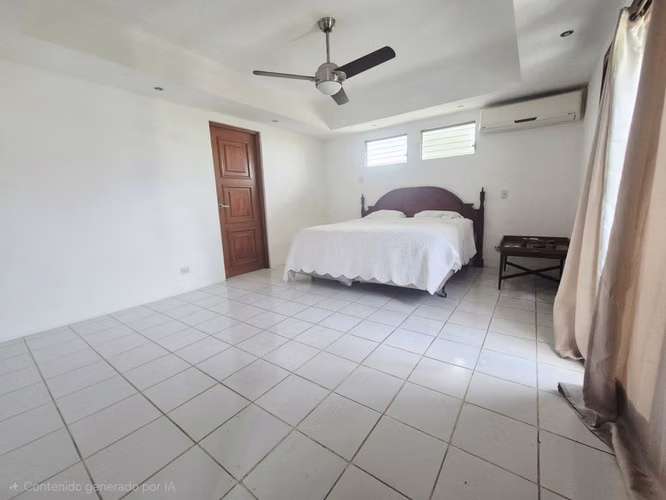 Vendo Hermosa Casa en Serranias Carretera Sur!! MP