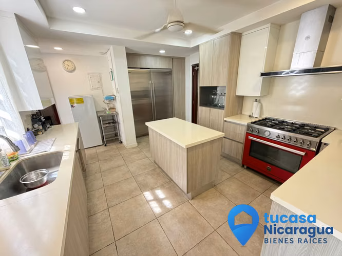Rento Casa en Las Colinas – 5 Habitaciones | Piscina con o sin muebles
