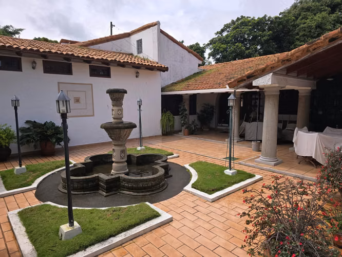 Sell Beautiful House on South Road