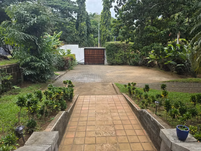 Se Vende Hermosa Casa en Carretera Sur. CV - Imagen 8