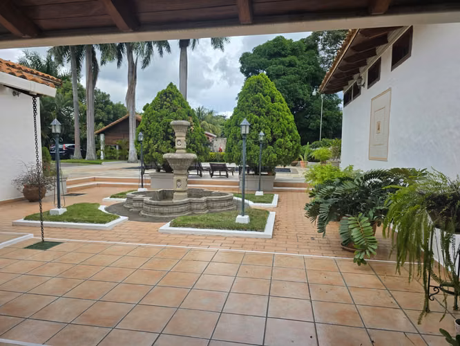 Se Vende Hermosa Casa en Carretera Sur. CV - Imagen 15