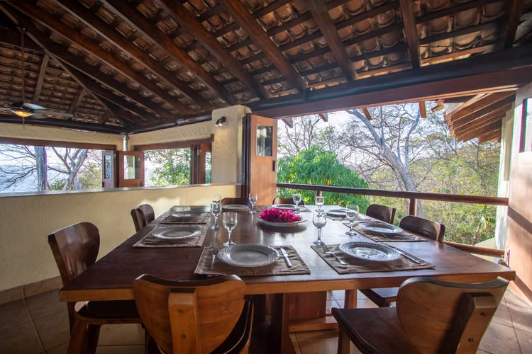 Playa Maderas Cliff-Front Estate