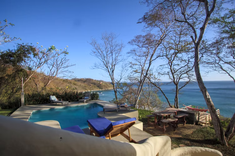 Playa Maderas Cliff-Front Estate