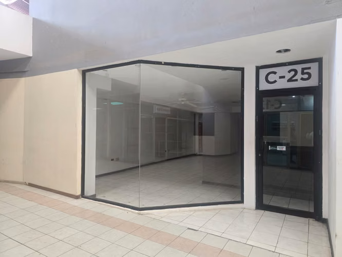 Se Vende Modulo Comercial en el Centro Comercial Managua. CV - Imagen 8
