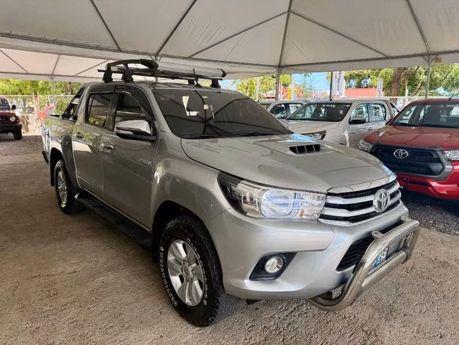 Toyota Hilux SRV  año 2018 mecánica