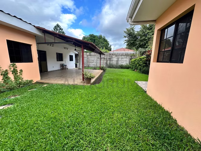 Casa en venta en Carretera a Masaya - Imagen 14