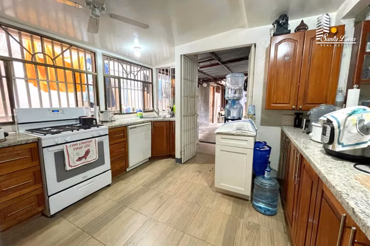 Casas en Bello Horizonte | Propiedad Comercial Sobre Pista en Venta en Bello Horizonte - DC - Imagen 9