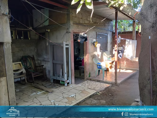 Vendo Casa en Carretera Vieja a León - VZ
