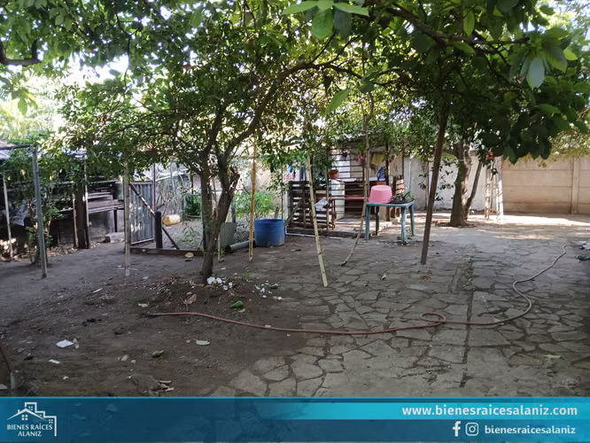 Vendo Casa en Carretera Vieja a León - VZ