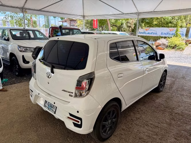 Toyota Agya año 2023 - Imagen 2