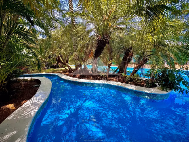 Casa en Venta &amp; Renta Carretera Sur, Managua
