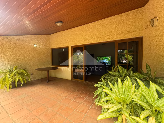 Casa en Venta Villa Fontana Sur, Managua