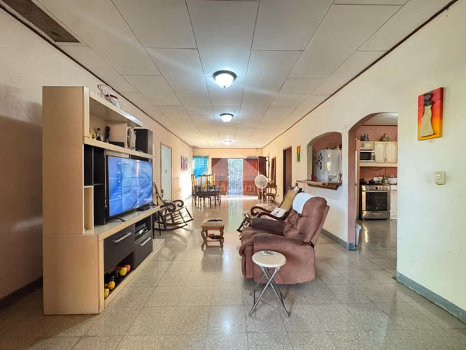 Casa en Venta Villa Fontana, Managua