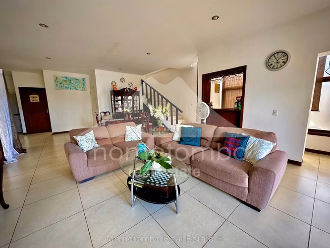Casa en Venta Las Colinas, Managua