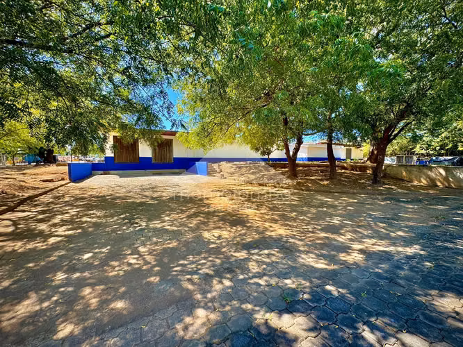 Bodega en Venta &amp; Renta Carretera Nueva A León, Mateare