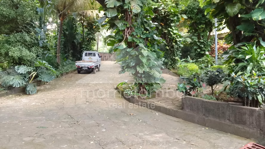 Quinta en Venta Carretera Vieja A León, Managua