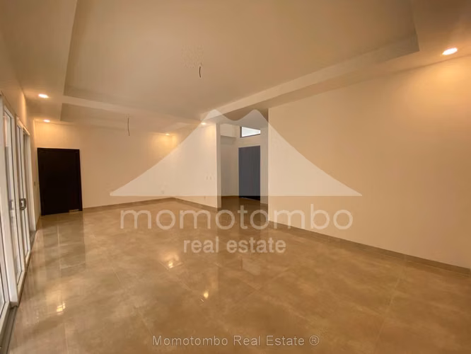Casa en Venta Santo Domingo, Managua