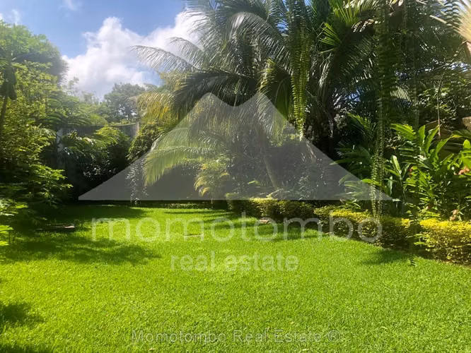 Casa en Venta Balcones De Santo Domingo, Managua