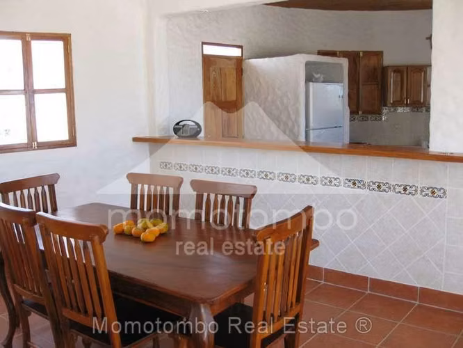 Casa de Playa en Venta Pochomil Viejo, Managua