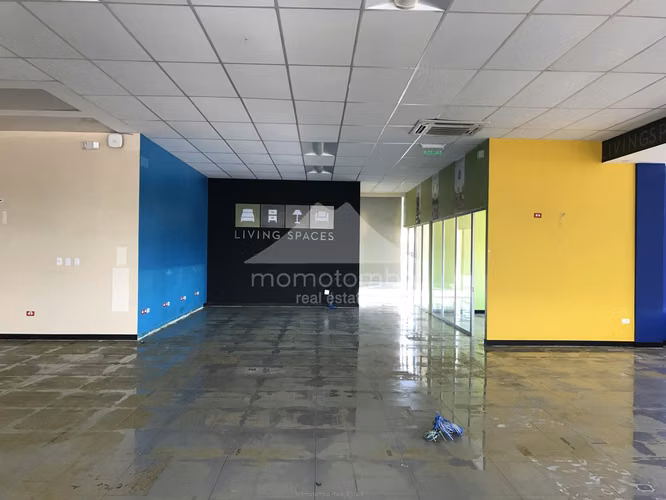 Building for Rent Pista Miguel Obando Y Bravo, Managua