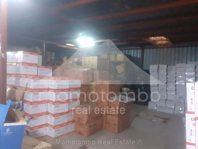 Ofi Bodega en Venta &amp; Renta El Eden, Managua