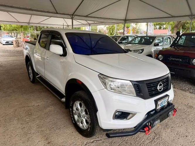 Nissan Frontier año 2018
