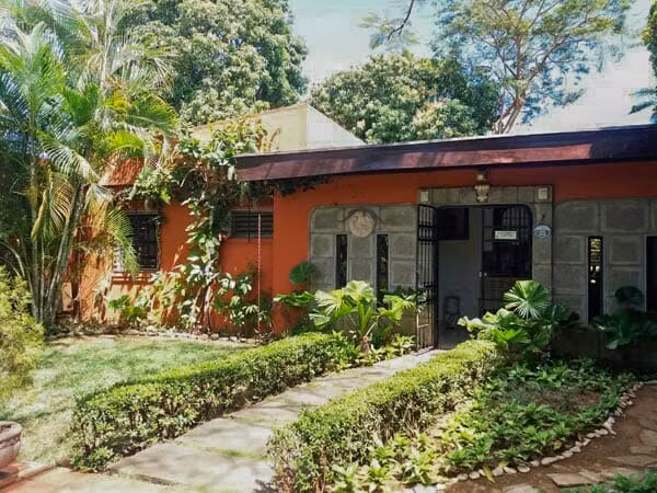 Amplia casa en Santo Domingo