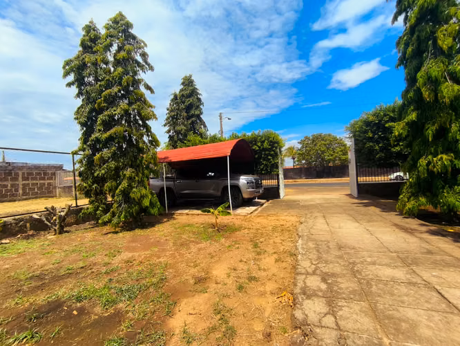 Se vende casa en carretera nandaime- Granada
