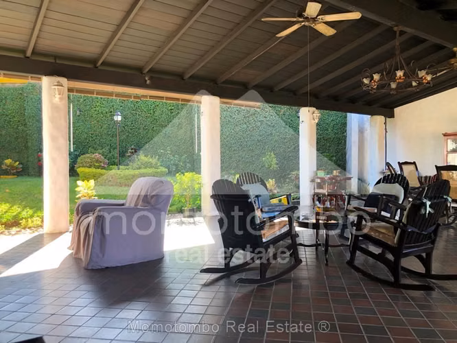 House for Sale Bolonia, Managua