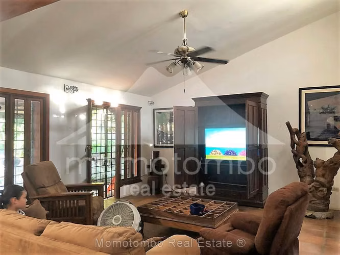 Casa en Venta El Mirador De Santo Domingo, Managua