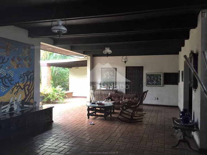 Casa en Venta Los Robles, Managua