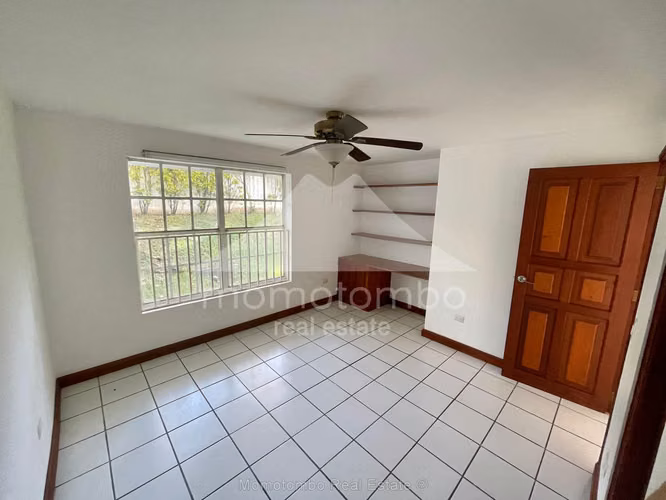 Casa en Venta Altos De Santo Domingo, Managua