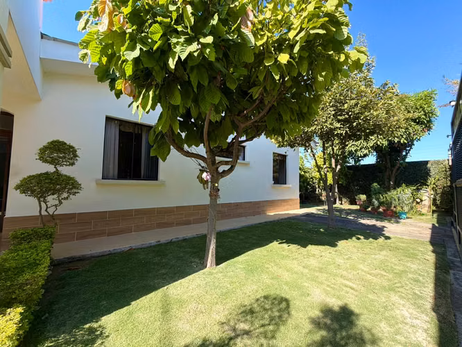  CASA AMPLIA EN RENTA EN LOMAS DEL VALLE – A 2 MIN DE GALERÍAS SANTO DOMINGO - Imagen 11
