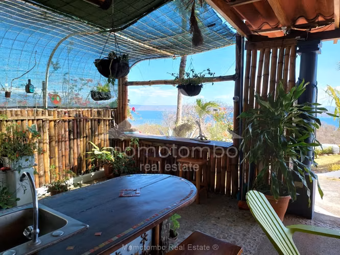Casa de Playa en Venta Rivas, Playa Manzanillo, Tola