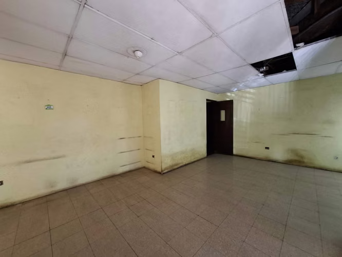 GG - Venta, local comercial en Los Robles